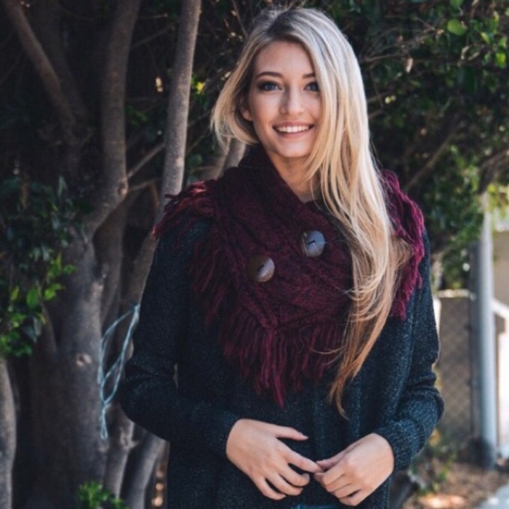 Last one - Burgundy Fringe Infinity Scarf